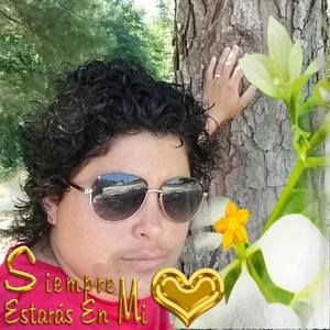 Meet your Posher, Rocio